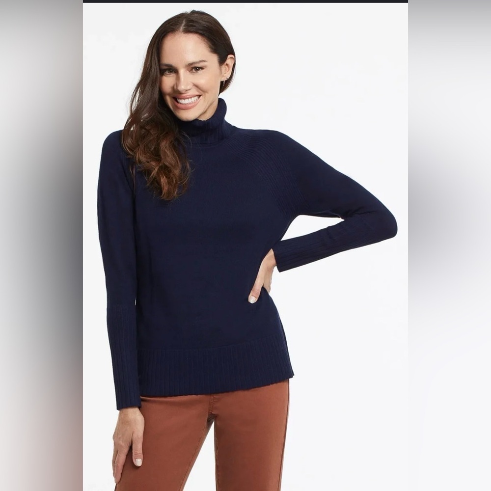 J.Crew Womens Navy Blue Turtle Neck Sweater Super Soft Size:Small Classic Preppy
